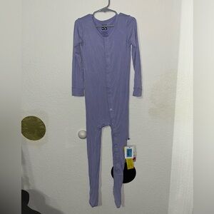 Kickee Kids lilac footie pajamas-brand new!